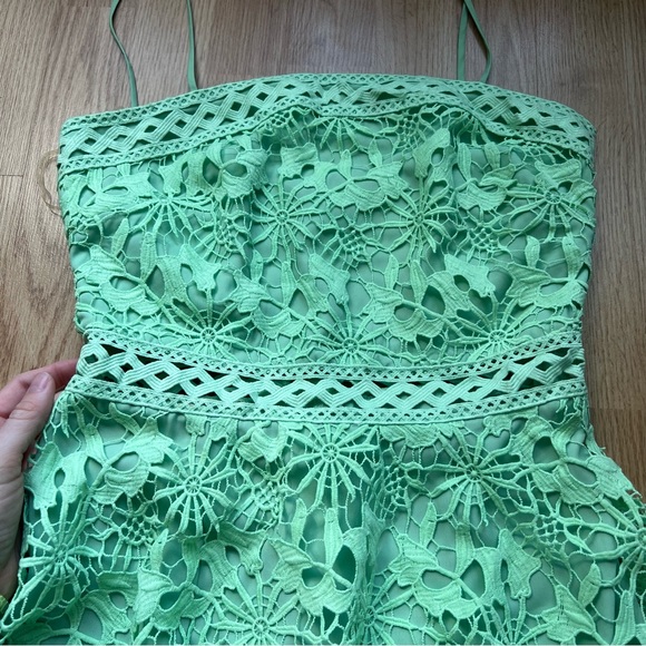 NWOT London brand True Decadence lace tiered dress in pistachio green - Picture 5 of 6